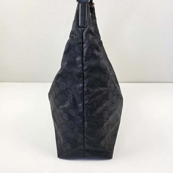 Gucci Monogram Nylon Oversized Hobo Travel Black Women's Rare Vintage - Picture 4 of 16
